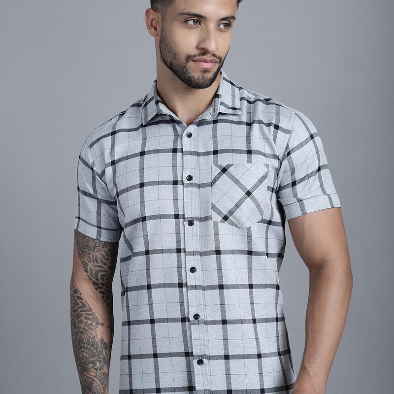 Radha - Cotton Blend Checkered Men's Half Sleeve Shirt